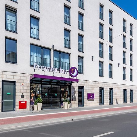 Premier Inn Duesseldorf City Centre Dış mekan fotoğraf